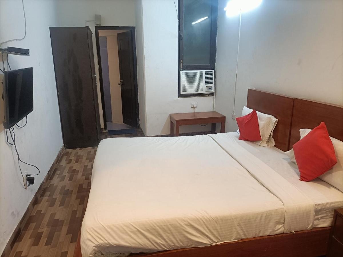 Hotel Star Light New Delhi Exterior photo